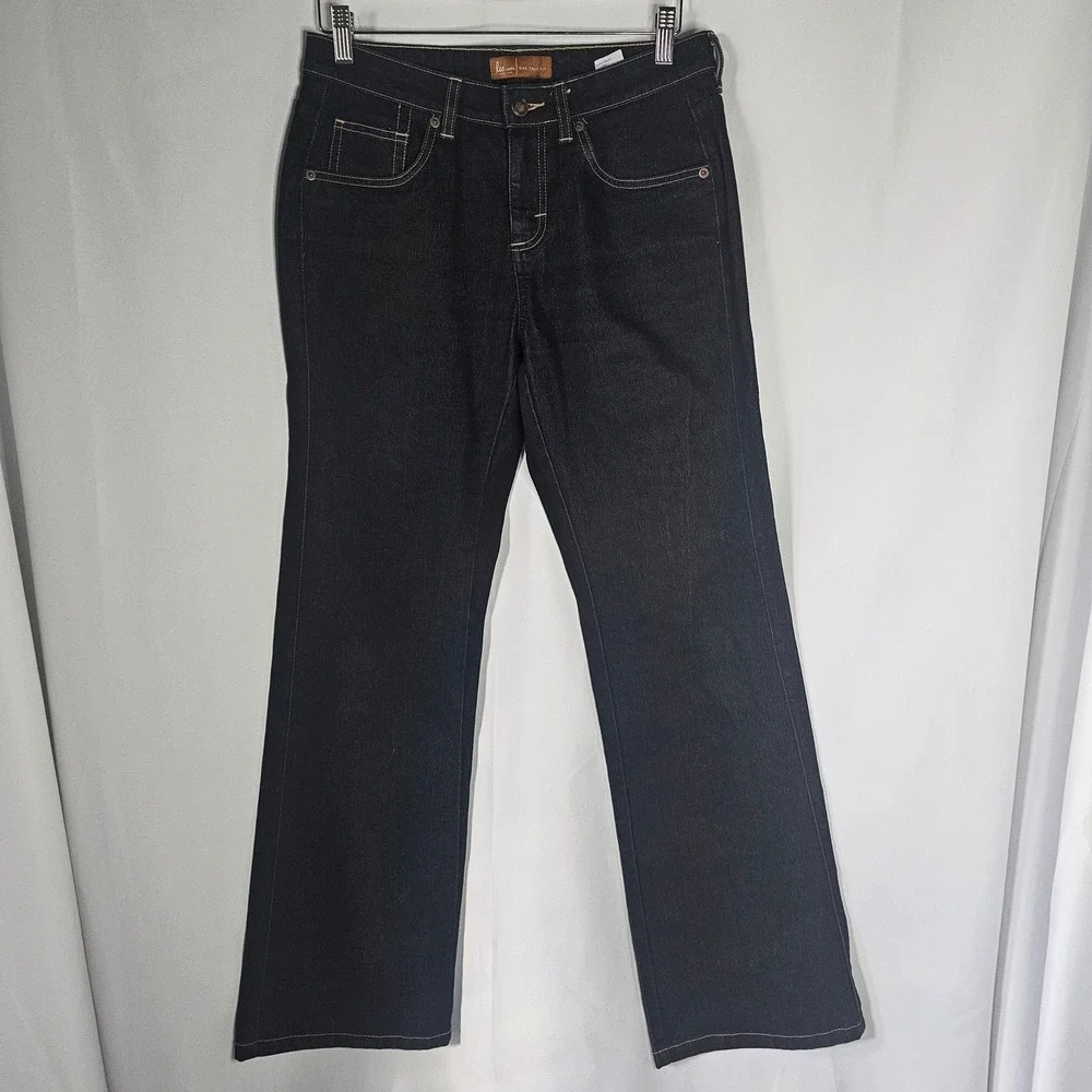 Lee Jeans Women's One True Fit‎ Dark Wash Denim Bootcut Jeans - Size 7/8 M